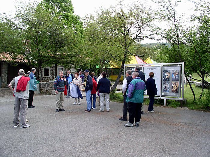 Arbitri na Krasu, 2004