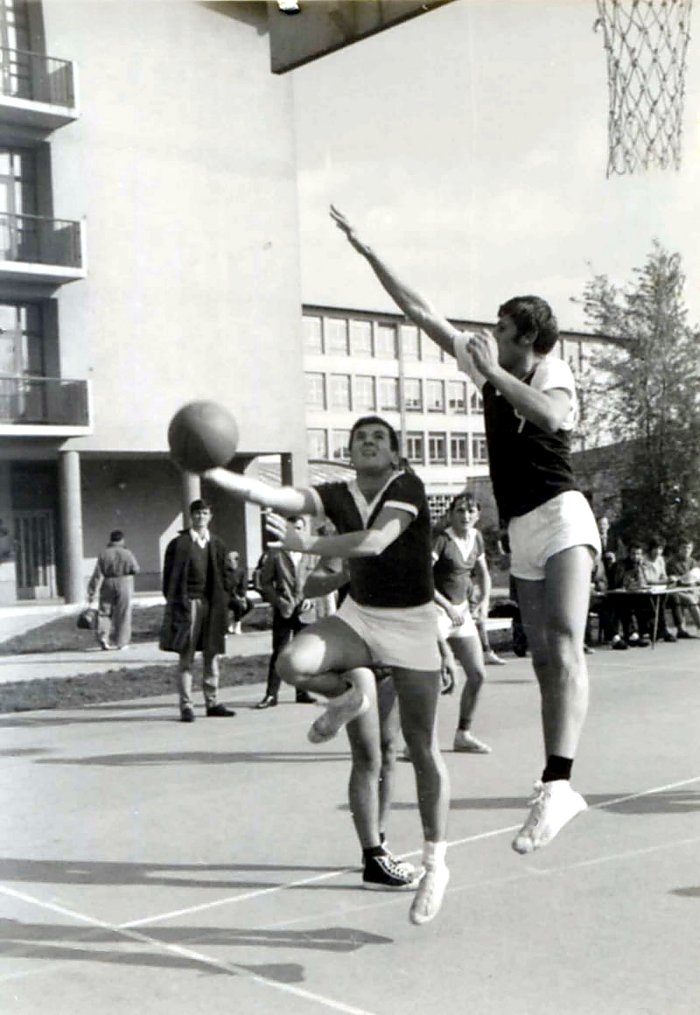 Stasil v prodoru, 1968