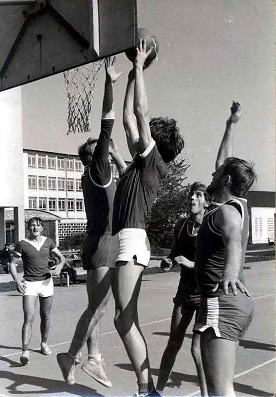 Na tekmi, 1968