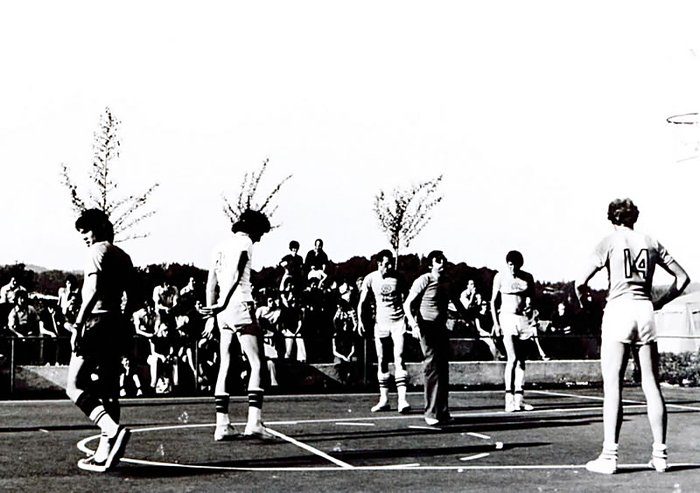 Stadion, 24 ur košarke, 1975